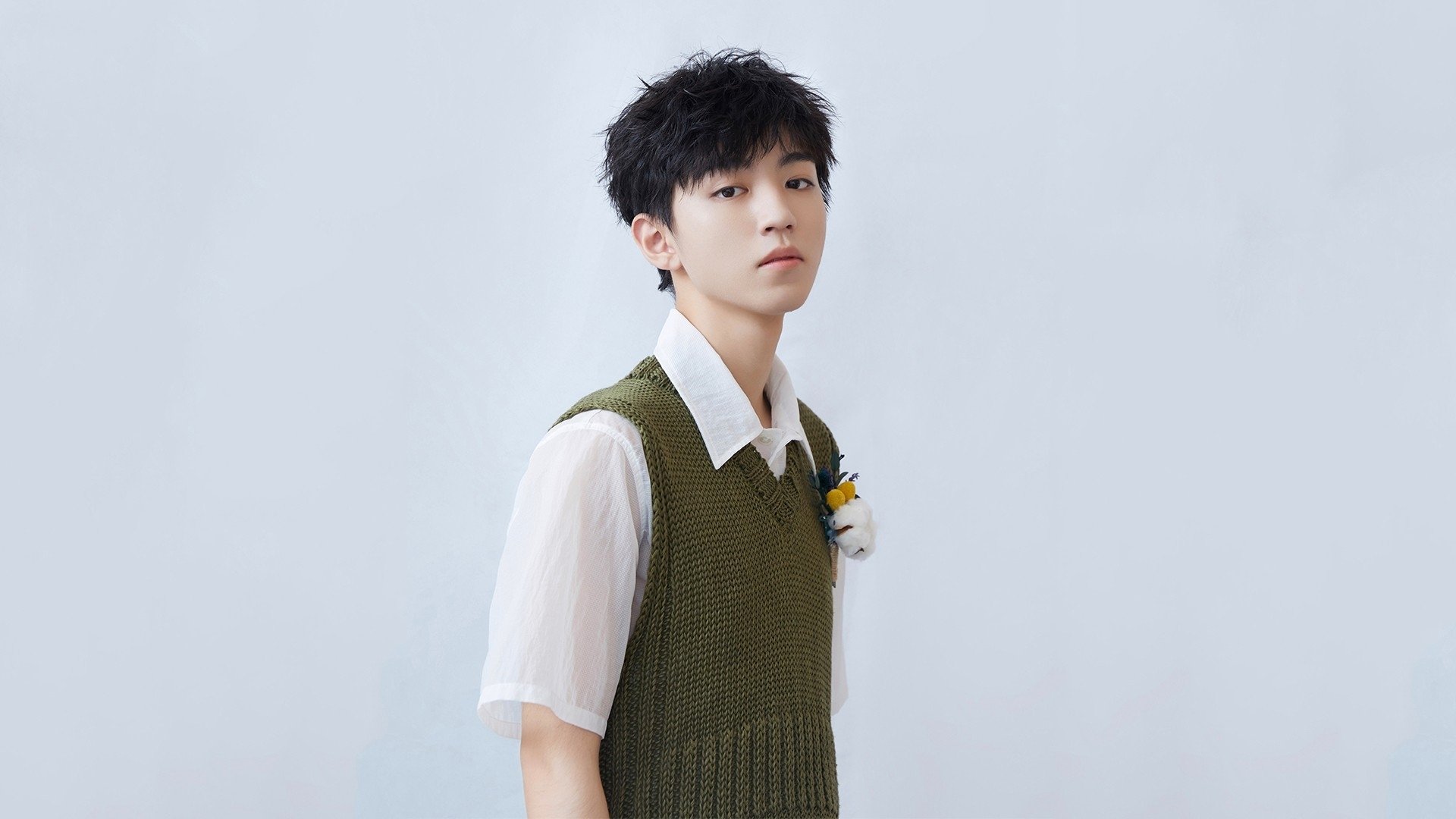 _极限攀岩英雄挑战赛：攀登者的荣耀时刻_，极限攀岩纪录片男主角