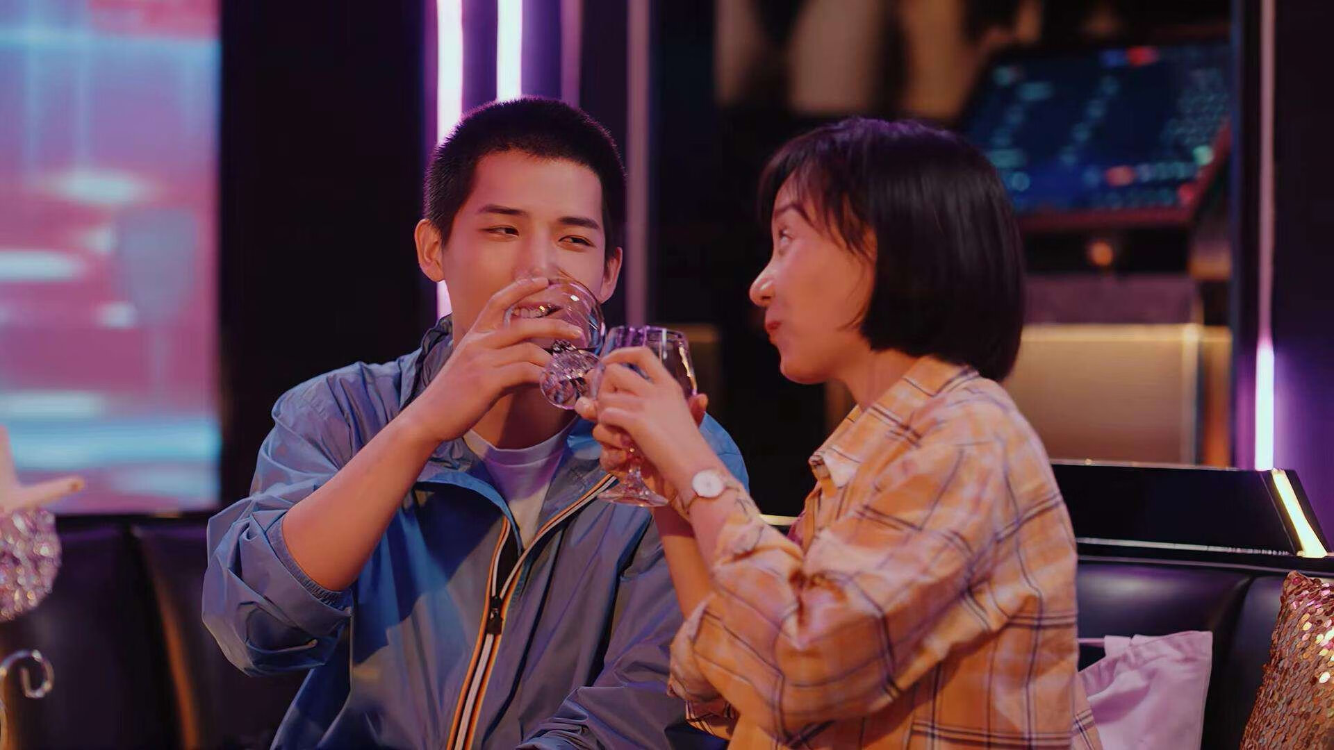 弗赖堡对决巴伐利亚，升班马争霸，弗赖堡vs汉堡预测