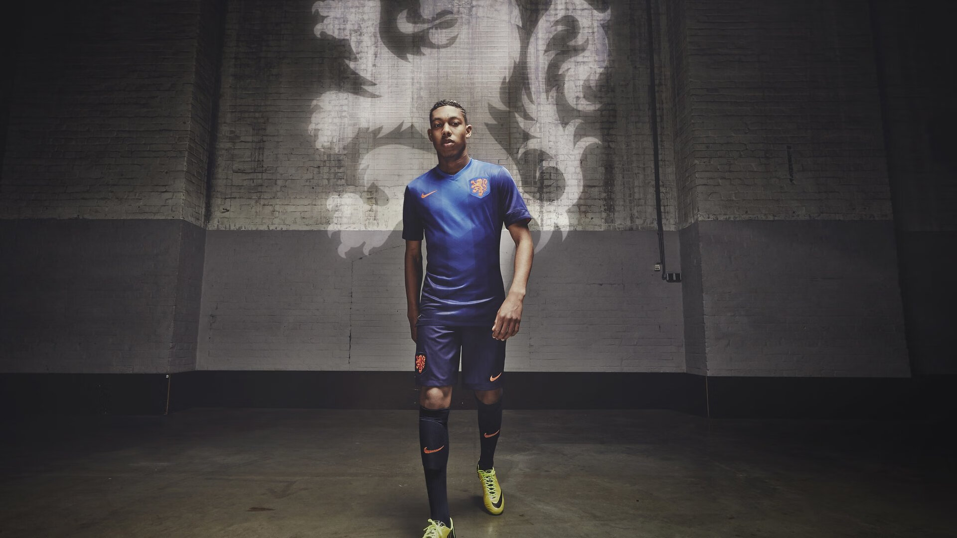 法甲新秀崛起：未来的足球领袖闪耀！，法甲新logo